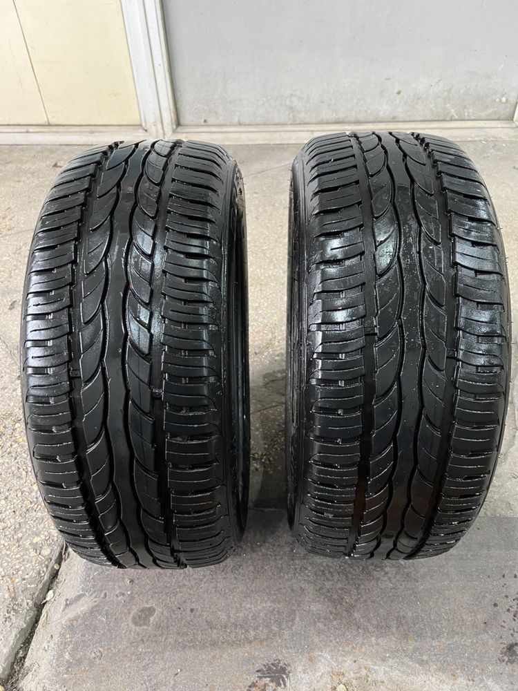 Терміново! Продам дві шини DEBICA PRESTO літо 195/50 R15