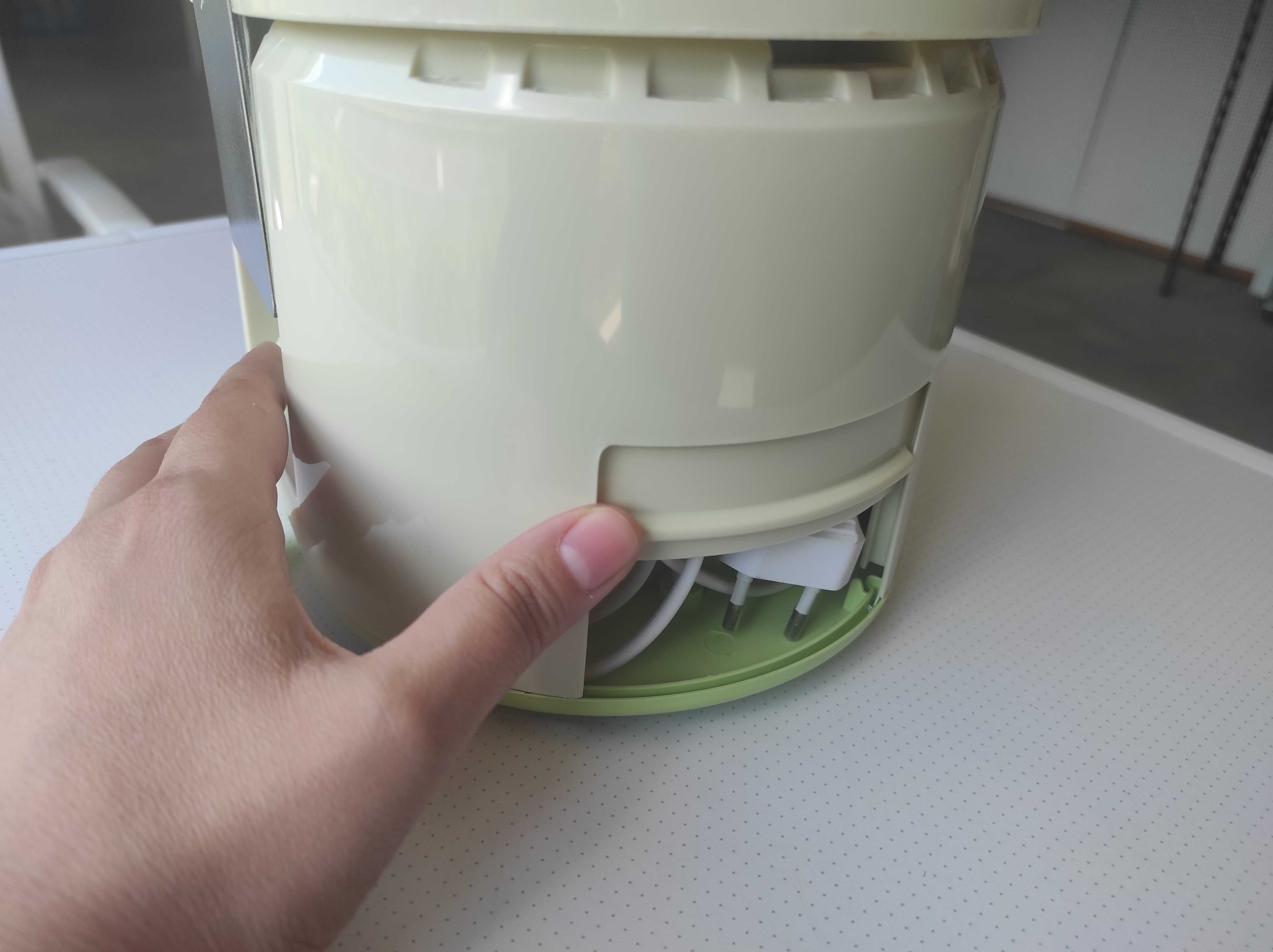OCASIÃO - Centrifugadora de alimentos (faz sumos) NOVA
