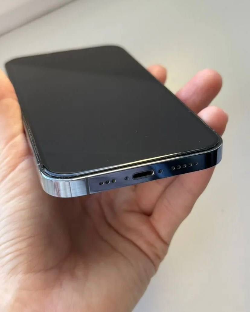 Продам iPhone 13 Pro 256