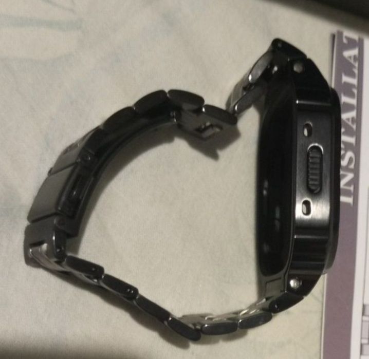 Браслет металлический Deczone на smart watch band.