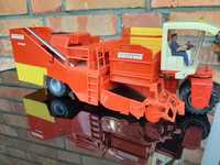 SIKU 3956 kombajn Grimme SF 150-60 1/32 / nie Bruder, Ros, UH/