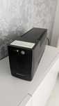 Продам ББЖ Qoltec 650VA/ 360W з живою АКб