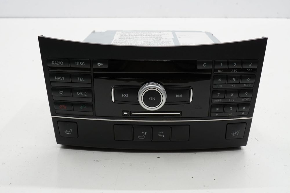 MERCEDES W212 10R RADIO CD A2129008404