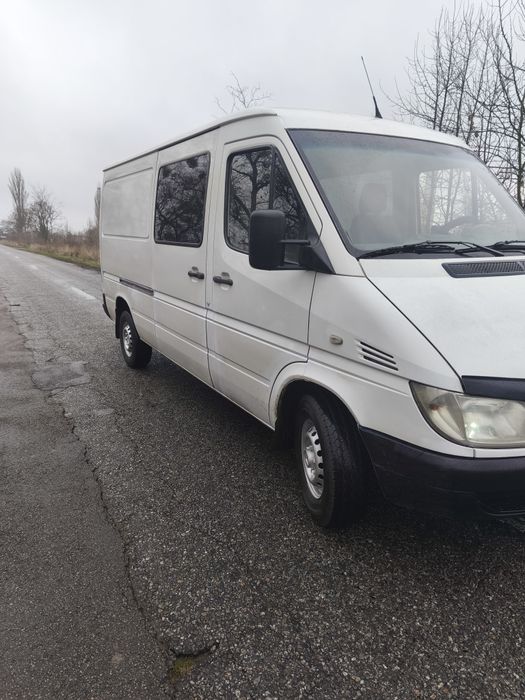 Mercedes Sprinter 2005 рік