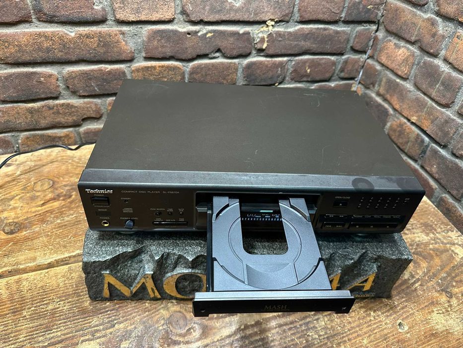 Odtwarzacz CD Technics SL-PS 670 A