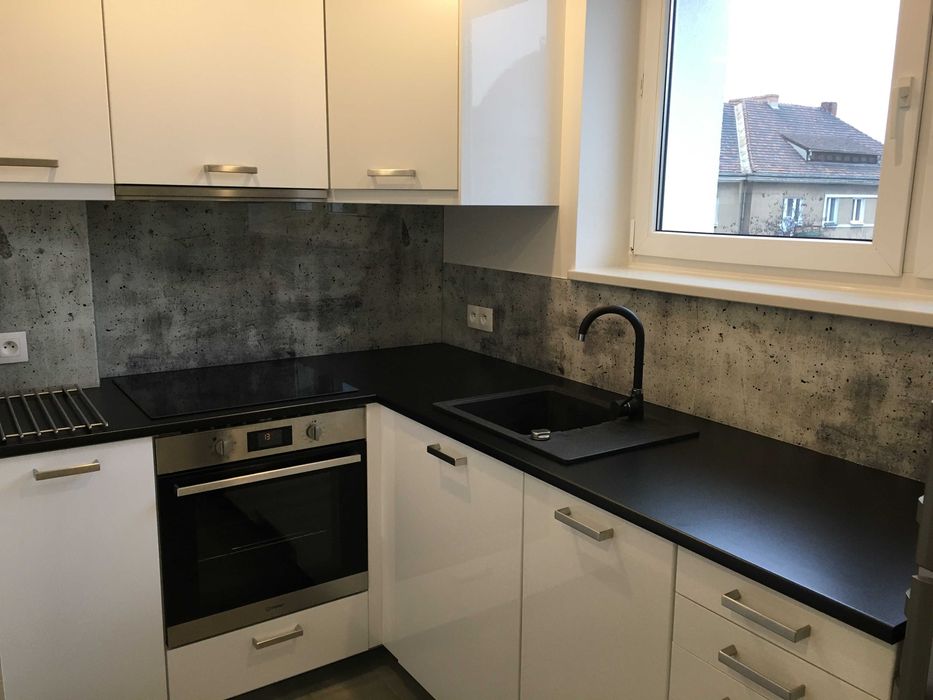 Wynajmę 2-pokojowe mieszkanie w centrum Poznania-bez dodatkowych opłat