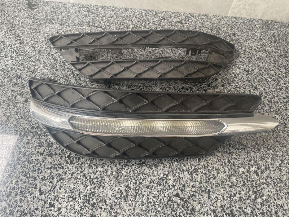 Mercedes 204 C- clas 2011 року противотуманка