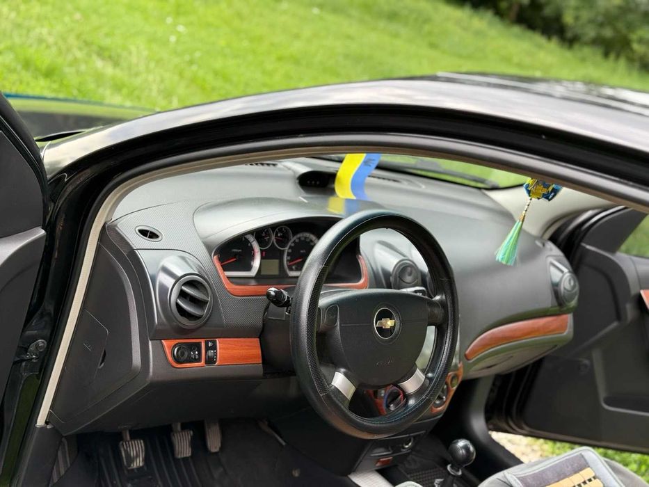 Продам авто Chevrolet Aveo