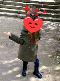 Пальто для дівчинки осінь весна