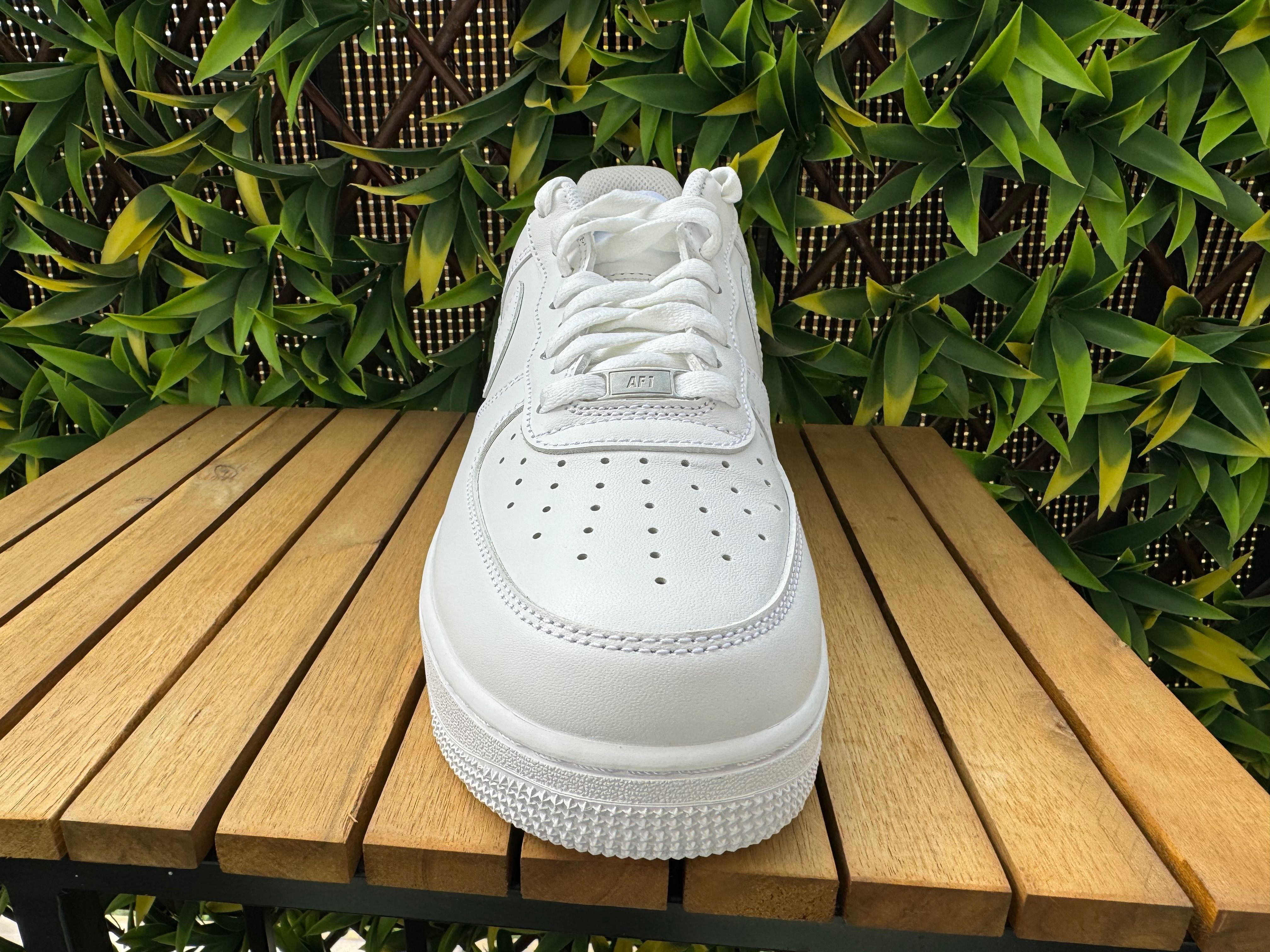 Buty Nike Air Force 1 Low '07 White r. 43