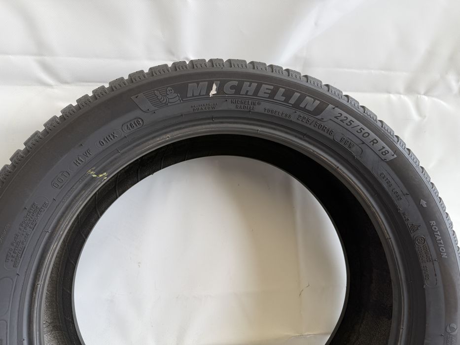 225/50/18 Michelin CrossClimate SUV 99W 2019R (275)