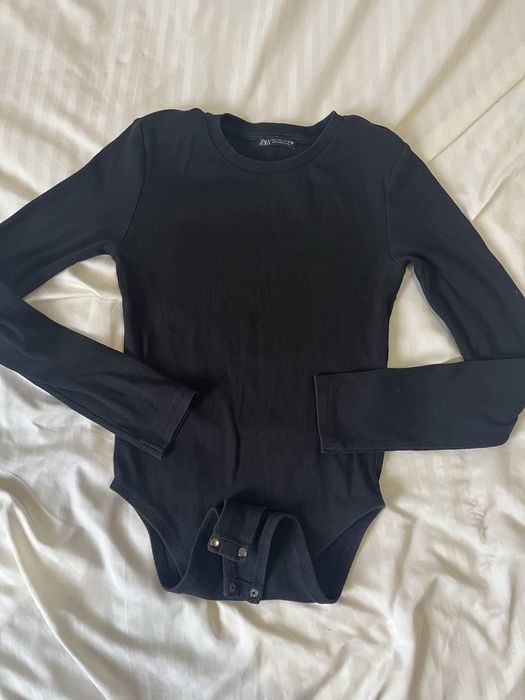 Черный боди , Zara, хорошее состояние без катышек и потертостей