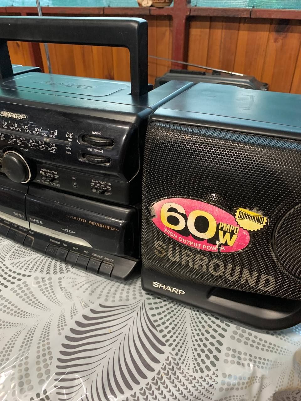 Магнитола SHARP-WF 970.
