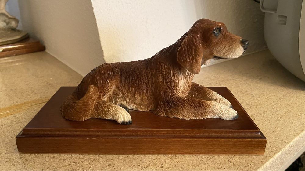 Estatueta de cao raca Setter