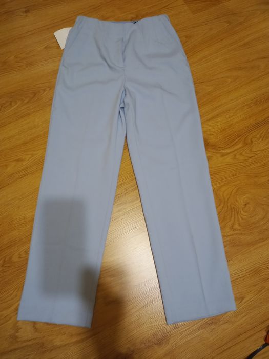 Spodnie garniturowe błękitne 36 nowe HM