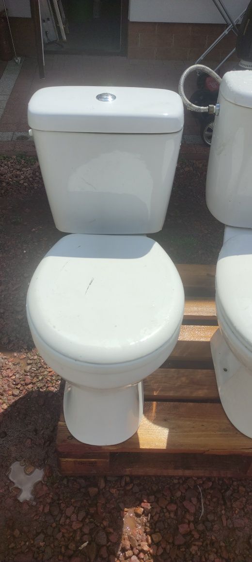 WC kompakt wolnostojący