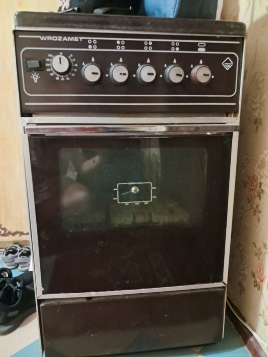 Газовая плита ( духовка)