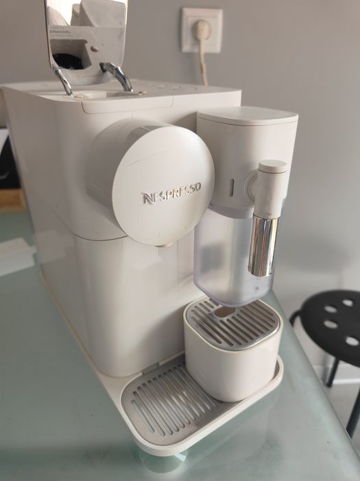 Vendo Nespresso  usada