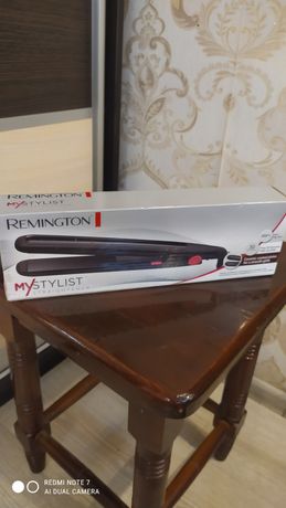 Вирівнювач для волосся Remington