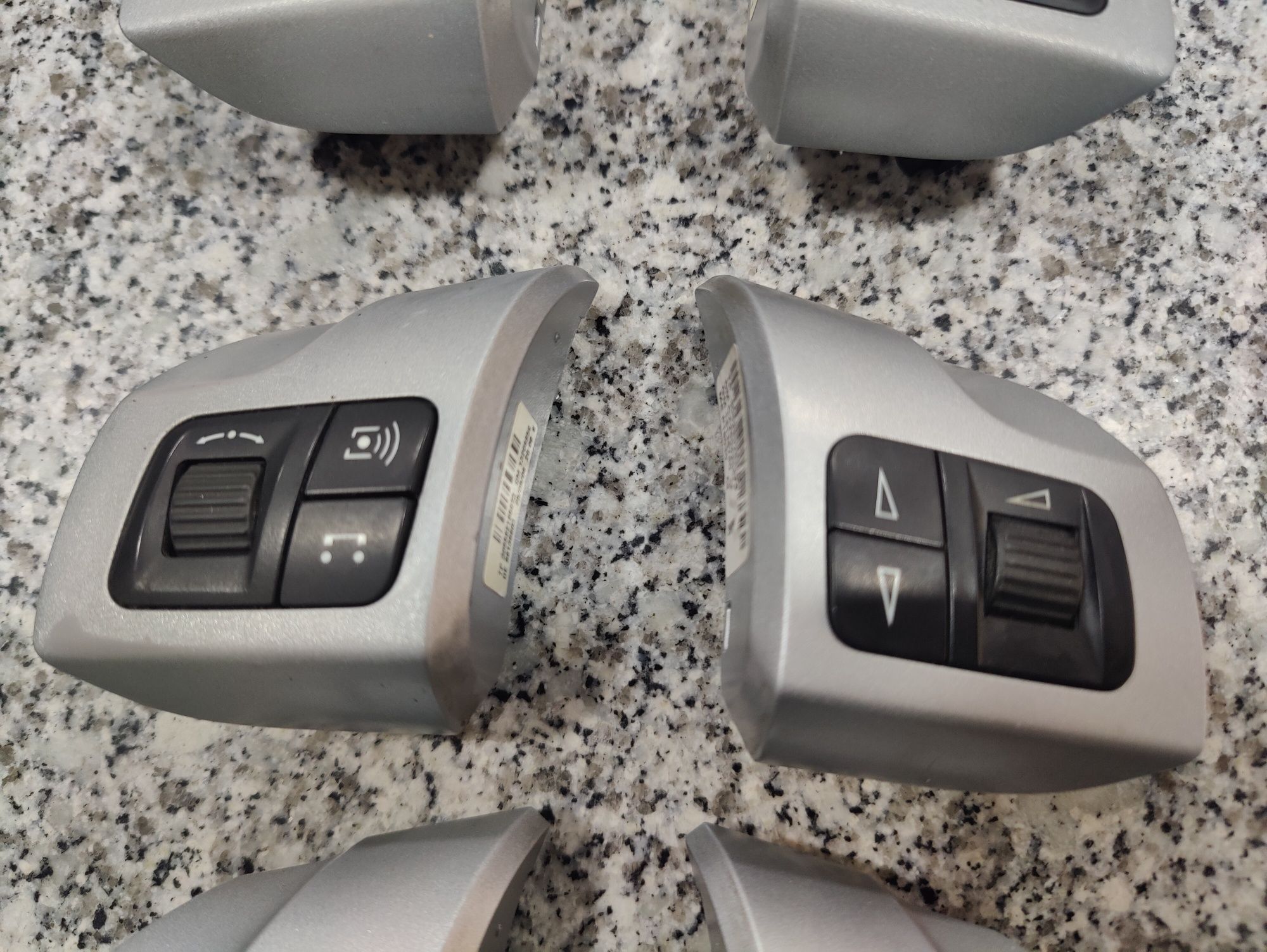 Comandos do Volante Opel Astra H