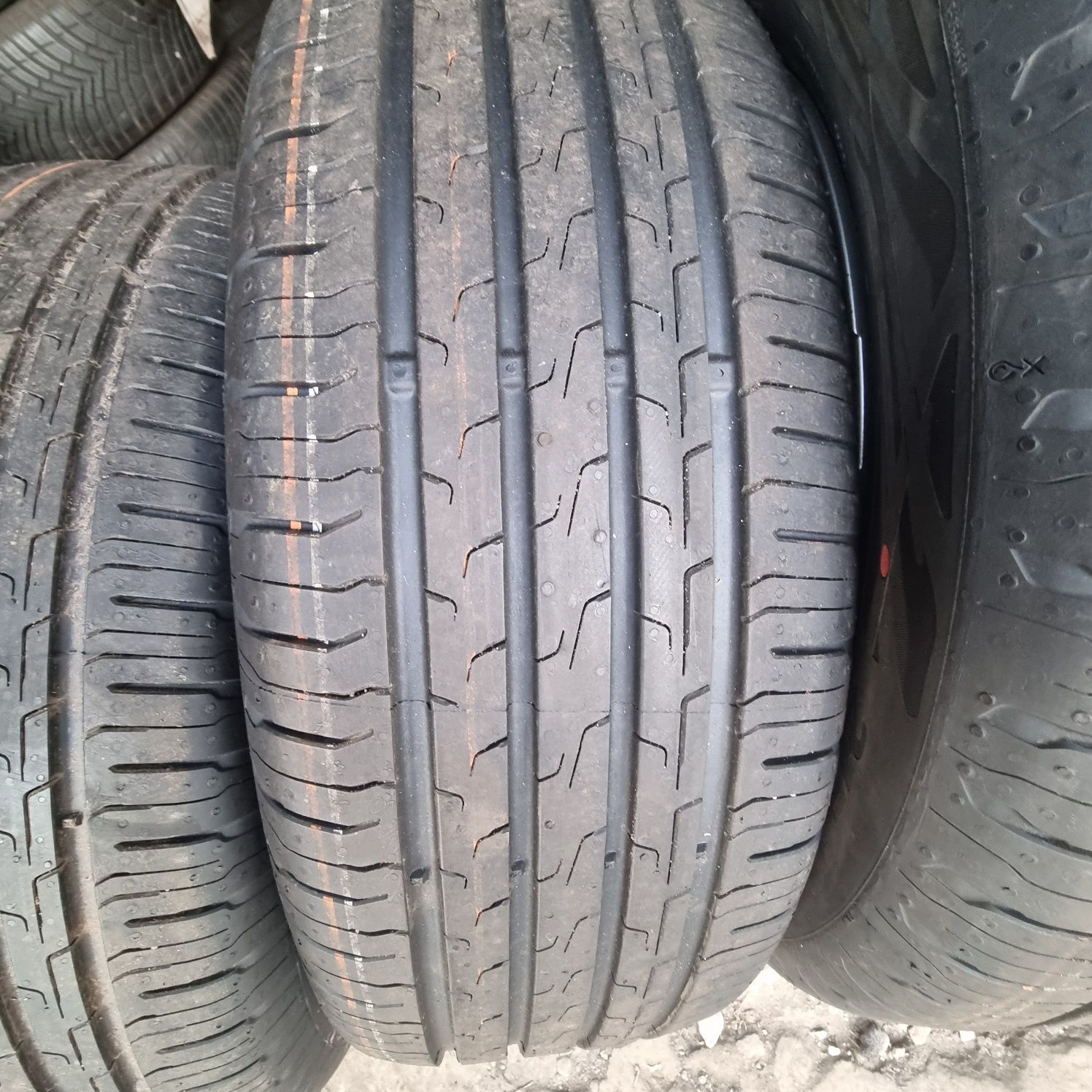 Шини 215/65R16 98H Continental EcoContact6, літо, стан нових