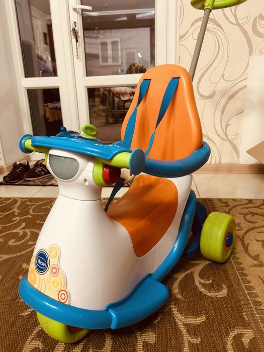 Дитячий велосипед толокар Chicco