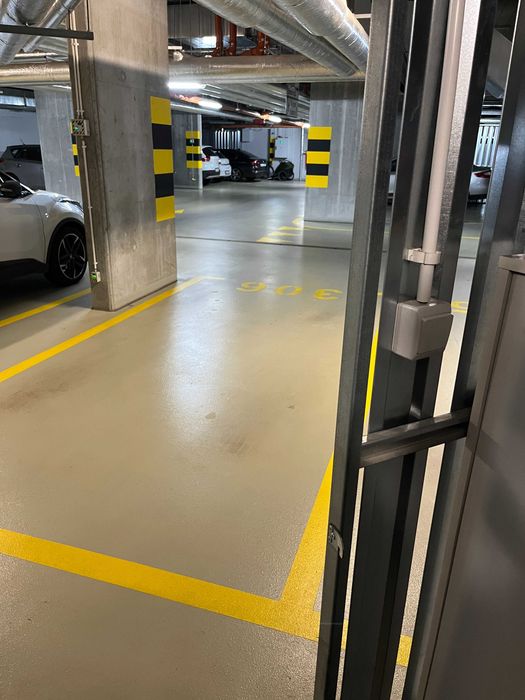 Miejsce Parkingowe w Hali z Szafą 6m2: ul. Fort Służew 1, Ursynów