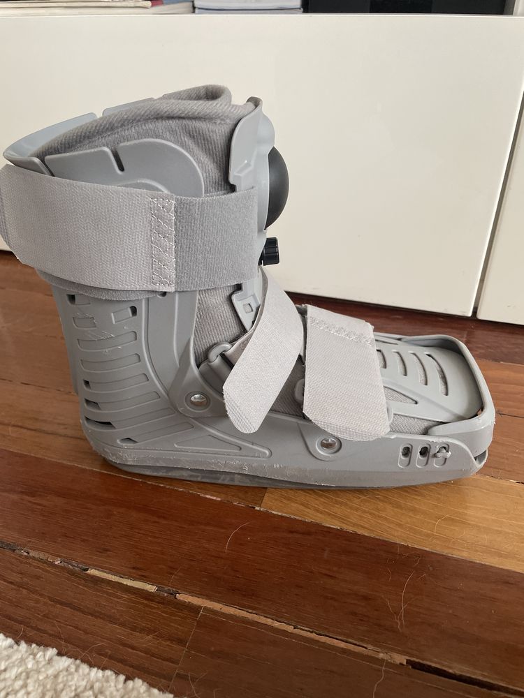 Bota protect.CAT Walker short