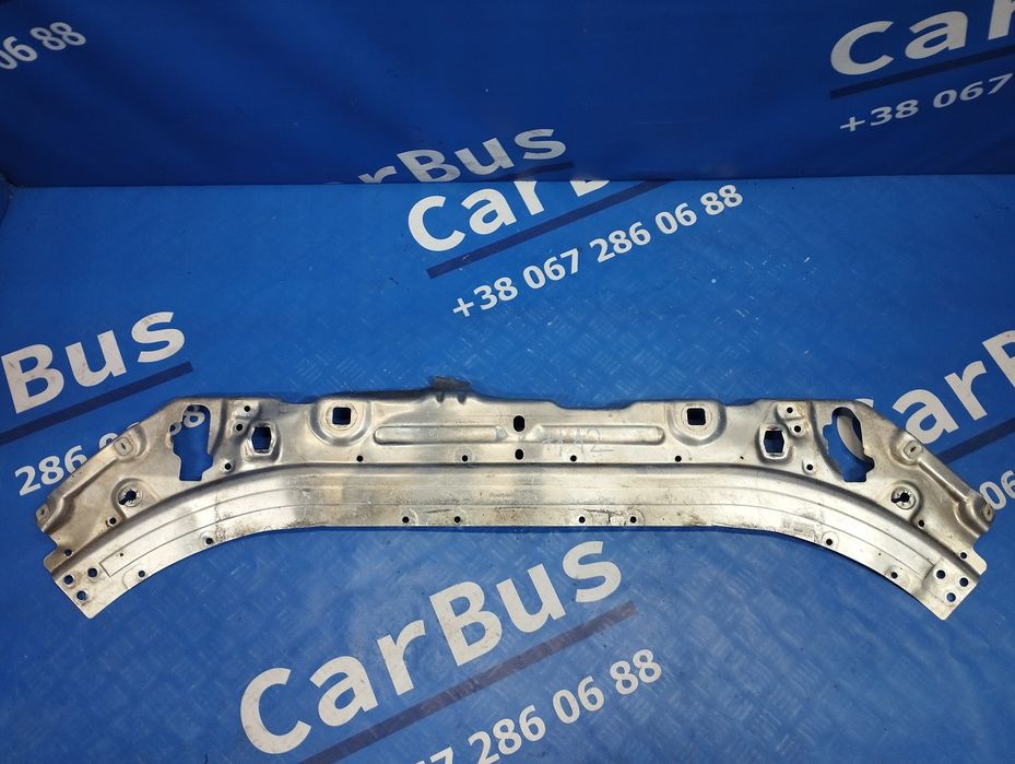 Підсилювач решітки радіатора Мерседес АМГ Е63 AMG E63 S Розборка