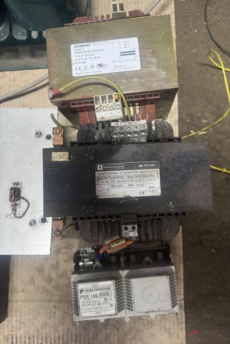 Części elektryczne z demontażu szaf sterowniczych