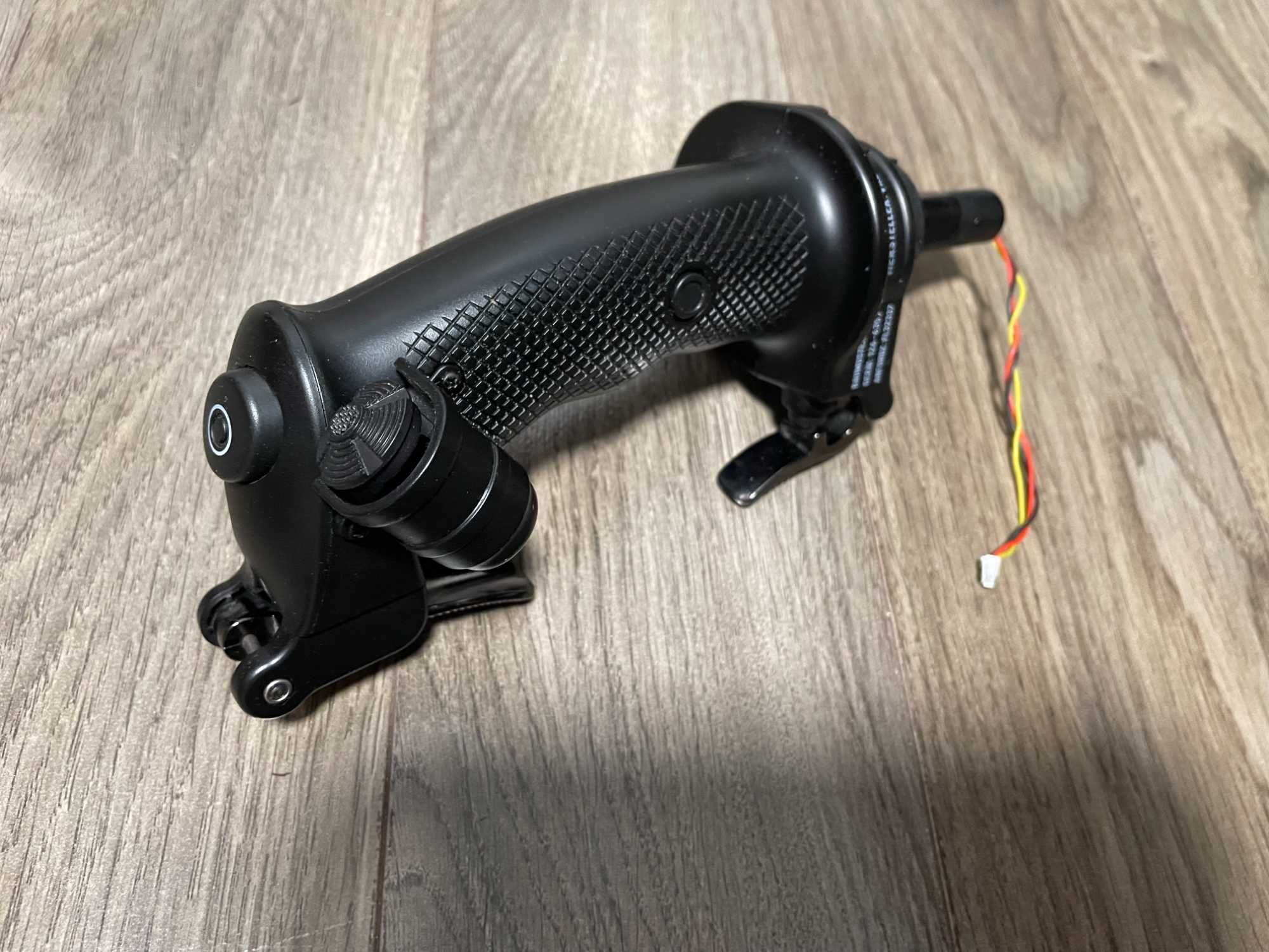VKB Gladiator, THQ, Logitech Saitek Rudder, WWII zestaw HOTAS Joystick