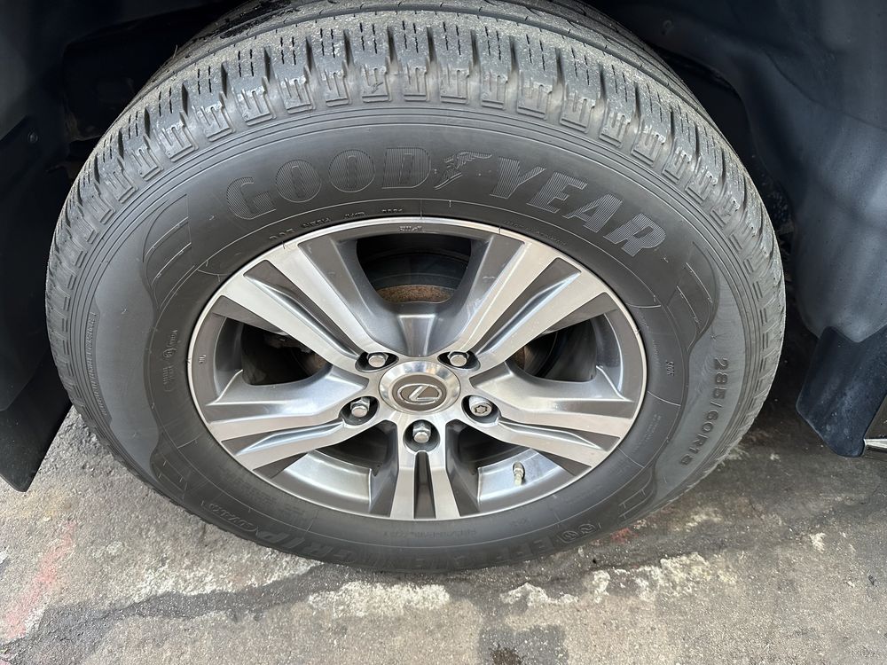 Продам диски в сборе Lexus LХ 450D 285/60R18