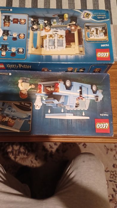 Puste pudełka po klockach Lego Harry Potter