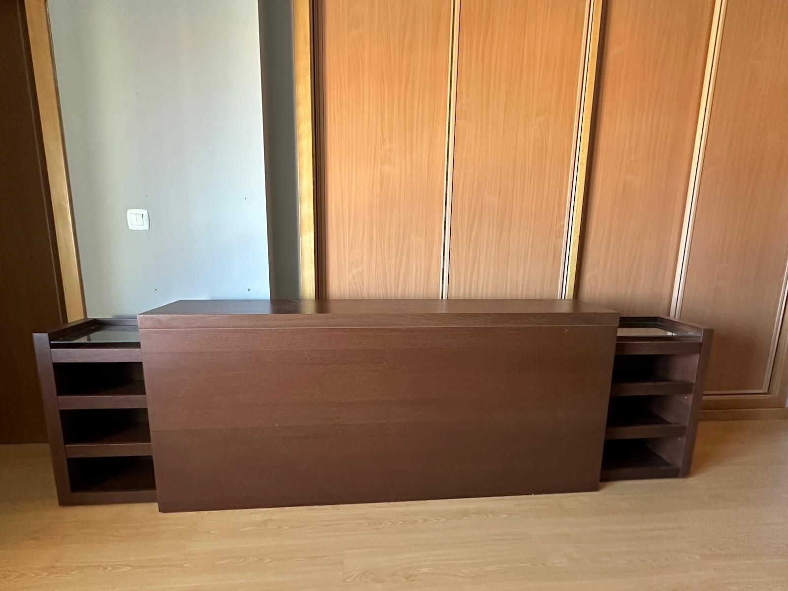 Cabeceira Ikea em bom estado