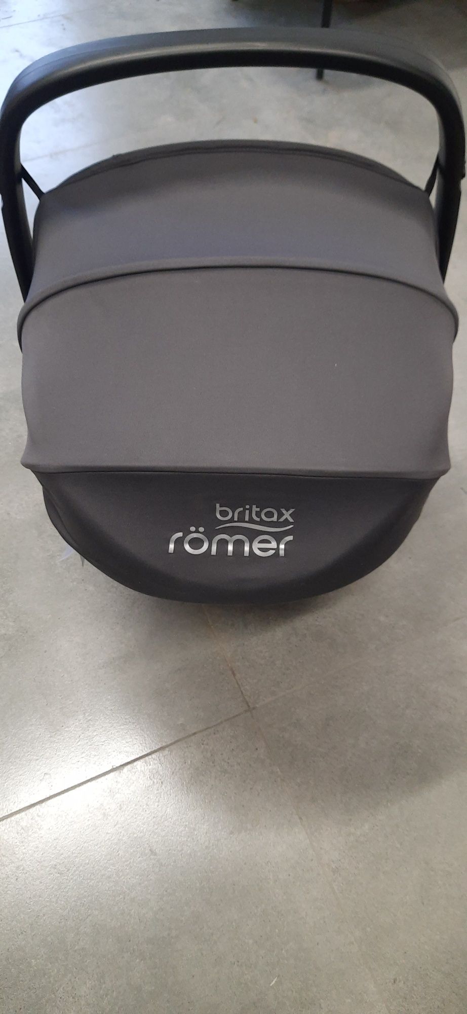 Nosidlo Britax Romer baby safe 3jak nowe