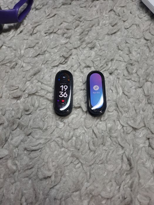 2 Xiaomi Mi Band 6