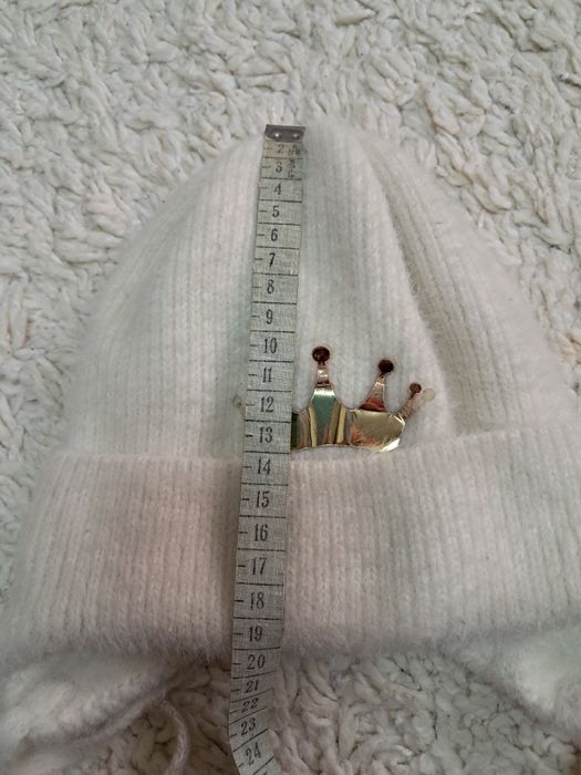 Зимова шапка для дівчинки