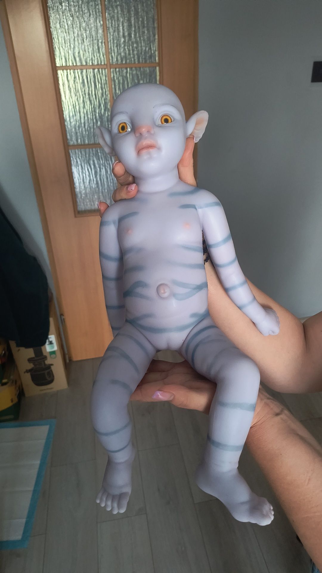 silikonowa lala avatar marki IVITA