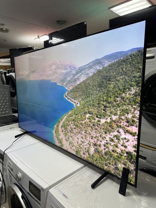 Samsung 65” Crystal UHD DU8000