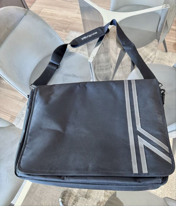 Mala Targus para Portátil até 17” — Excelente estado