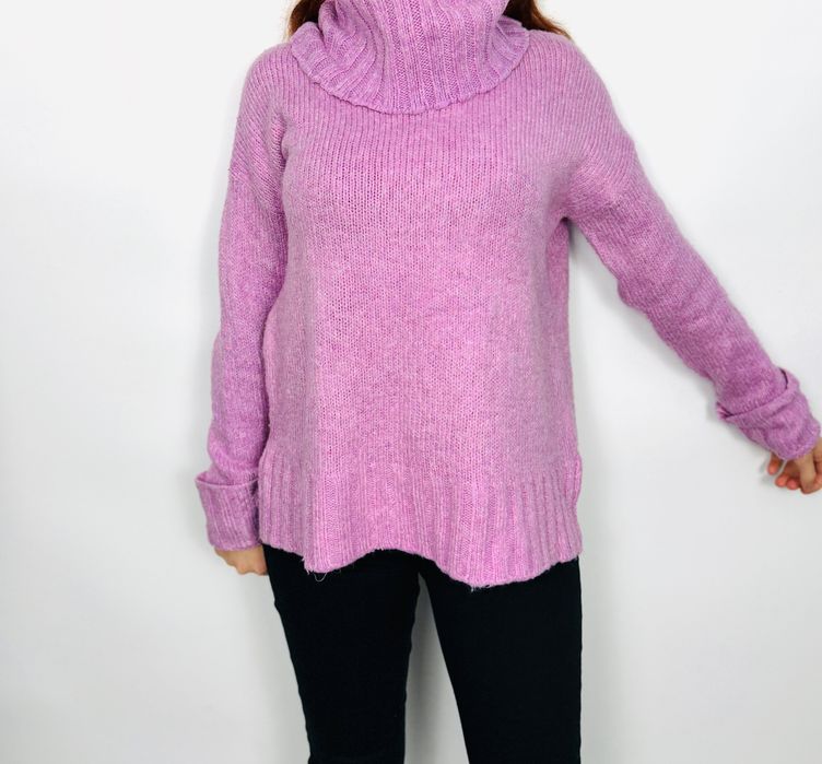 Sweter z golfem w kolorze wrzosowym S 36 Reserved