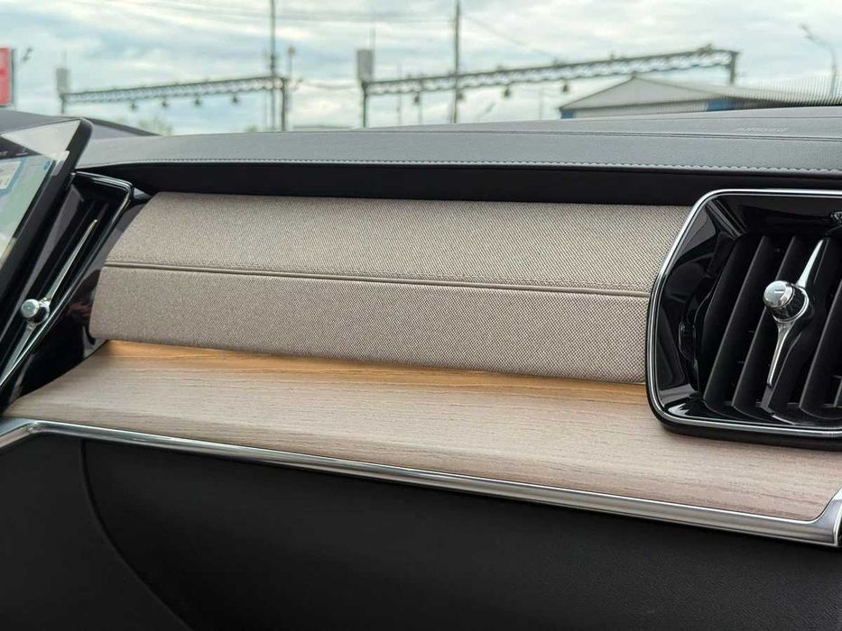 2024 Volvo XC90 Т8 II