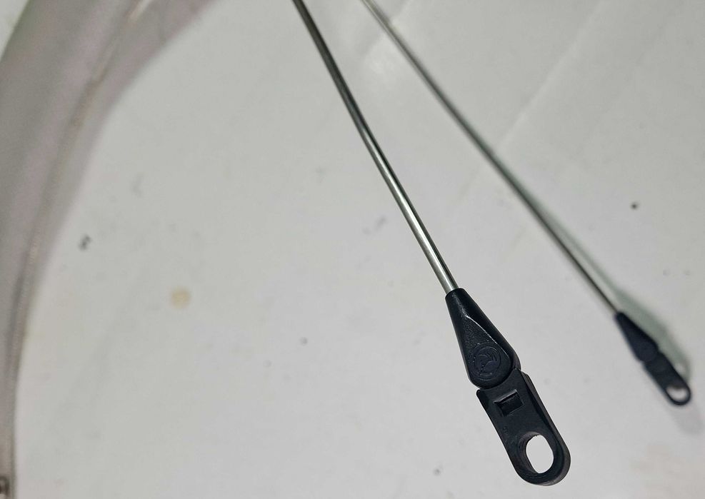 Błotnik przedni przód Gazelle pod koło 28 cali 49mm plastik chlapacz