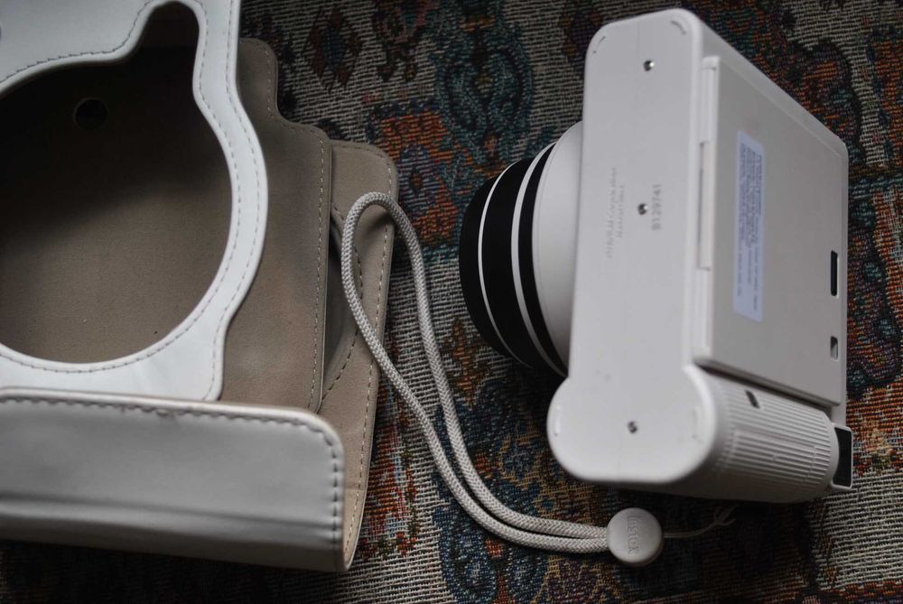 Fujifilm Instax SQ 1