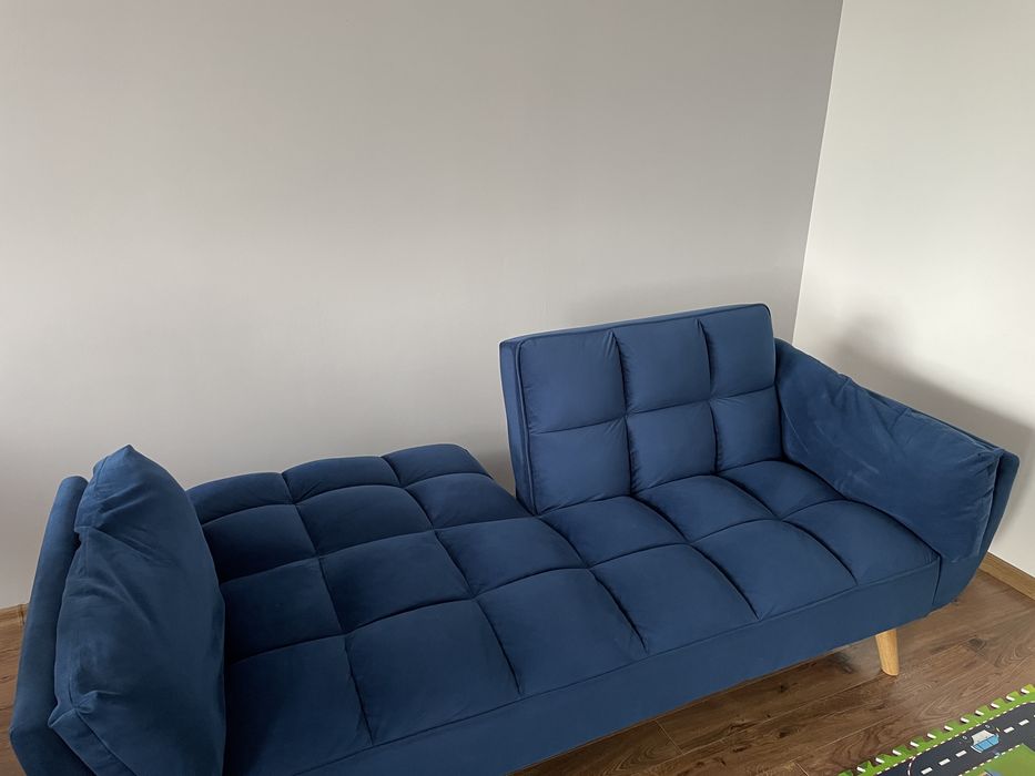 Sofa rozkładana granatowa welur