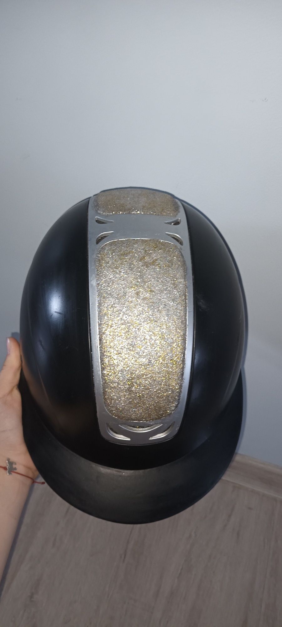 Sprzedam kask jeździecki
