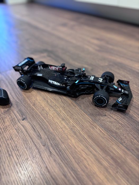Mercedes w11 F1 telecomandado