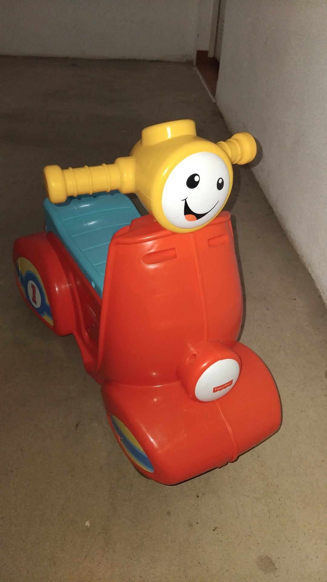 Mota Vespa para criança