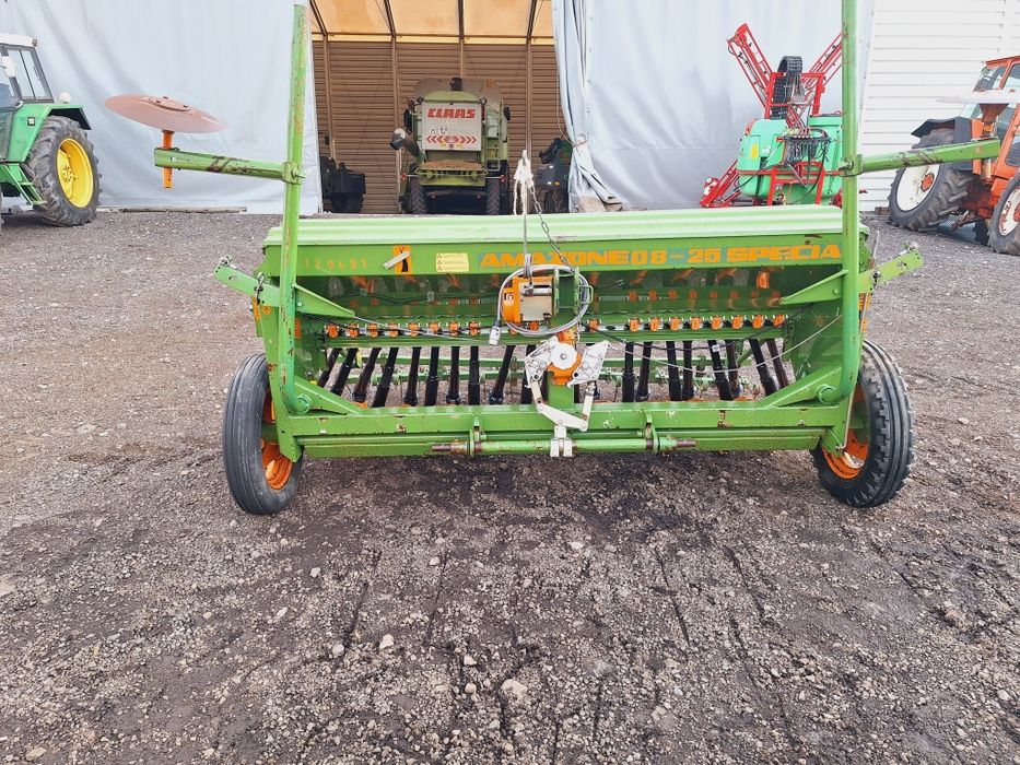 Siewnik zbożowy Amazone D8 Special 2,5m  nie hassia nordsten
