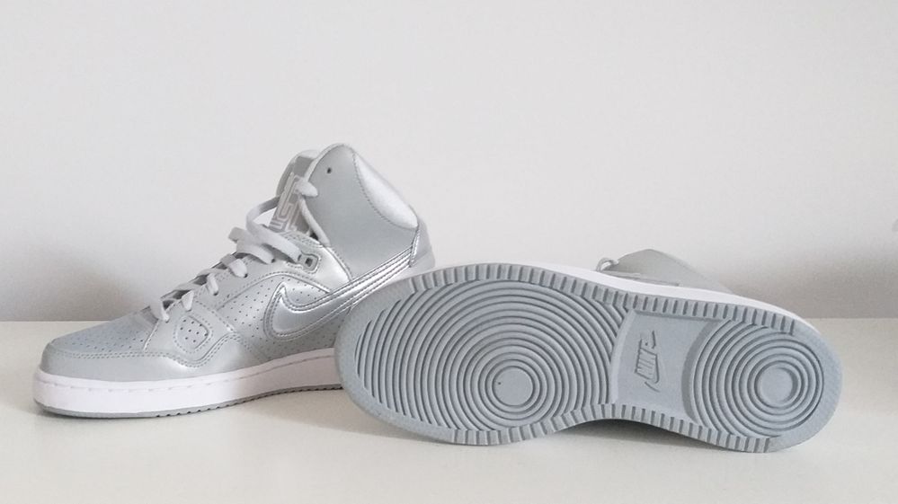 Nike Air Force srebrne nowe 39